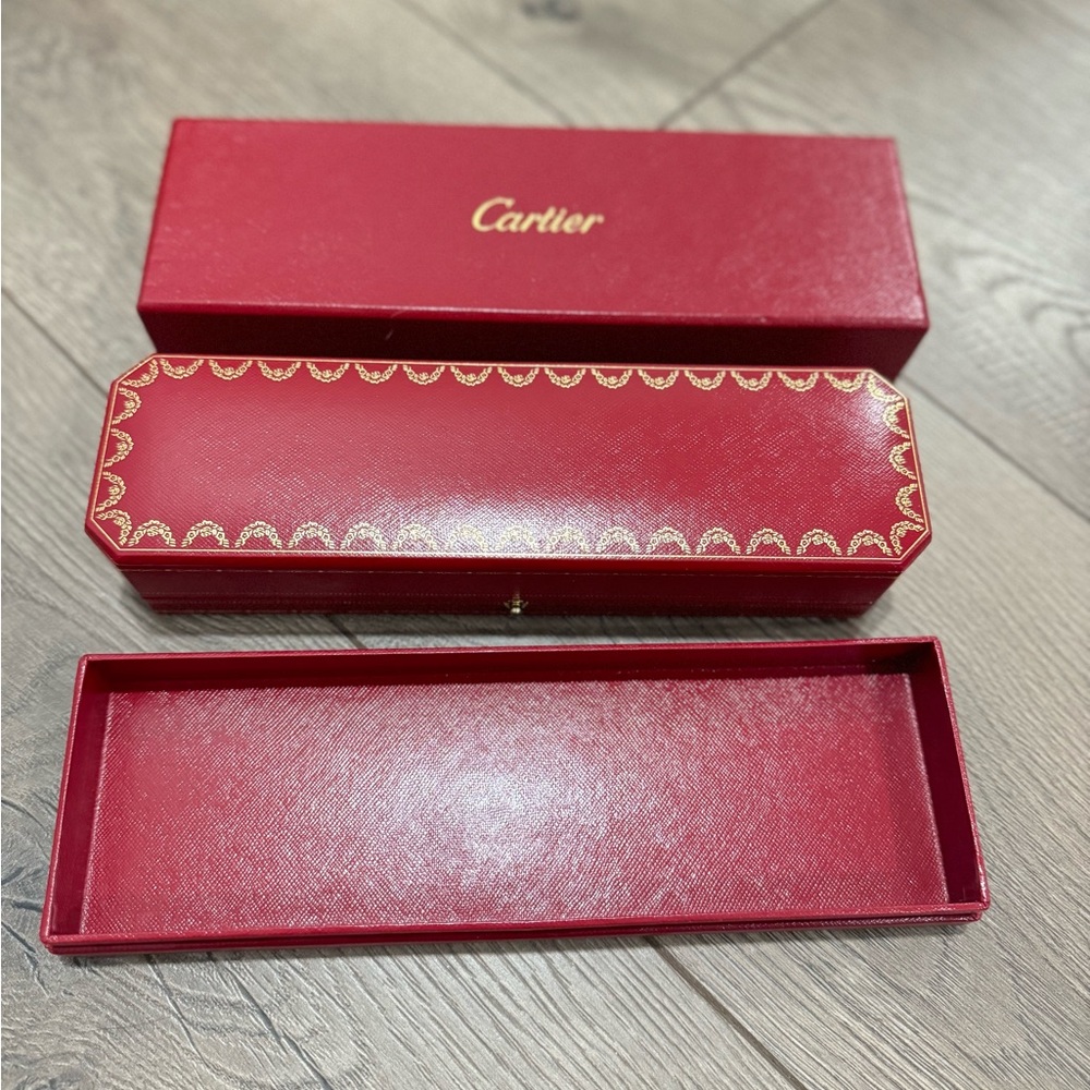 Authentic Cartier Empty Box Full Set. - image 6